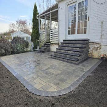 Delaware Creative Hardscaping