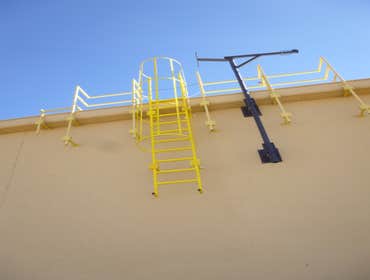 Installation Cage-Ladder