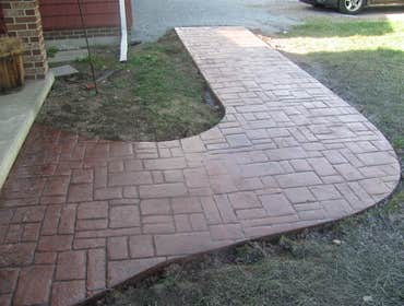 Project photos from Williamson Construction 8 block foundations and brick casements of Oakhurst Homes
radom fieldstone pattern stamped concrete in va