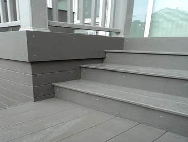 Andersonville deck -- finished!