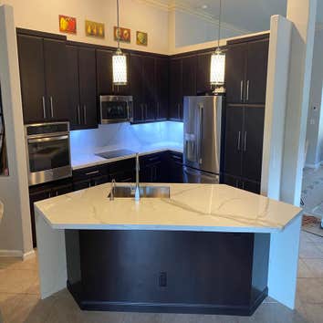 Stepbrothers Contracting Group LLC