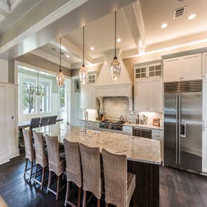 Legends Pkwy Project Custom built 3 story Cape Code style lake home in Kingsland, TX.