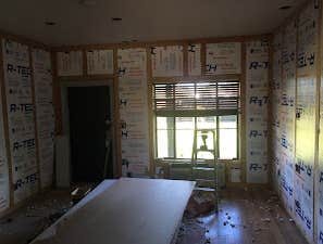 Photos by Hugo Lombera Construction #1