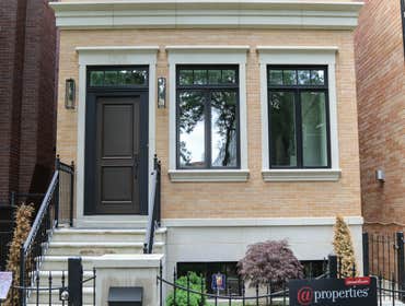 W Byron St Home
