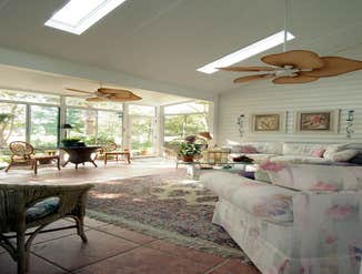 Makowski Project Examples Makowski Construction is a home remodeling company that provides comprehensive services from concept to completion. We unders