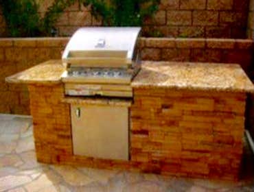 various projects Elegant outdoor dining with this three rivers flagstone semi-circle bench. Constructed of concrete block and 3’ natural gas fire pit f