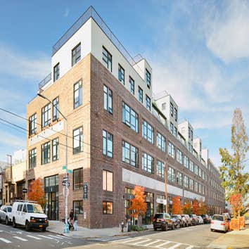 Skyline Builders Group LLC