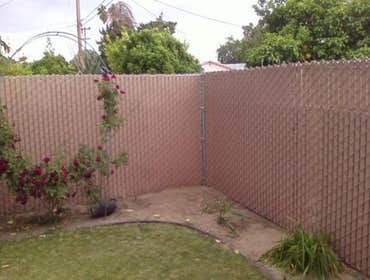 Privacy Plus chain-link