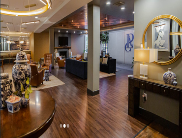 Lapis Cafe and Lounge