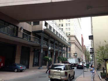 Place St. Charles-New Orleans