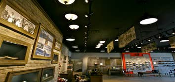 New Balance Shoe Store