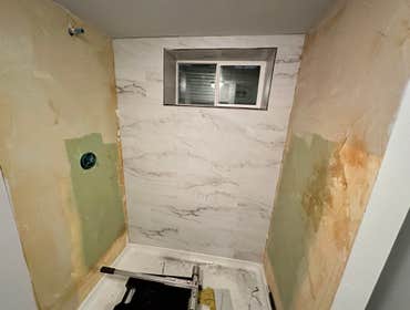 Palisade Click Lock Tile Shower