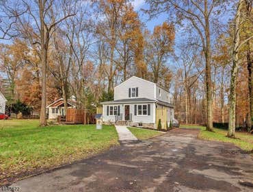 60 Ralph Place