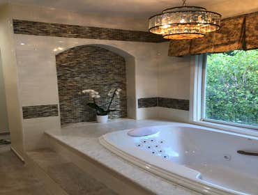 los angeles Master bathroom