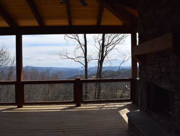 Yadkin Point, Cottage 14