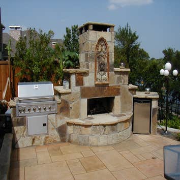 Works by Marouni Industries In