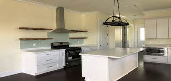 6068 Warrington Drive, New Orleans, LA 70122
