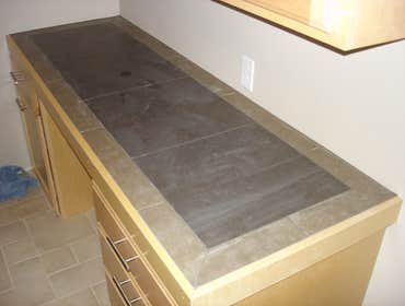 picture framed built-in desk