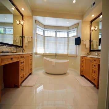 Bathroom Remodeling, Custom designe - Woodland Hills, CA Complete Bathroom Remodeling performed by Romano Builders, custom design
Amazing Bathroom,
