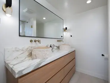 Bay Ho Project Full interior home remodel.
1,800 sqft 4 bed 2 bath. Remodeled everything in sight!