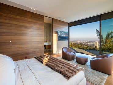 Photos by El Mo United Builders Inc. Beverly Hills