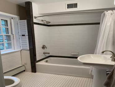 Bath Tub