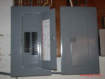 Fuse box Upgrades Replaced 2 old fuse panels with new 100 amp main breaker boxes.