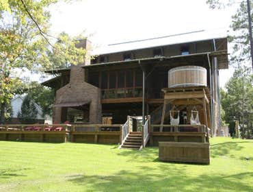Lake house on Lake Sam Rayburn