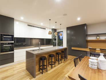 Woodland Hills CA 91367 kitchen remodeling