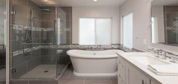 3702 W. Pagewood Drive, Peoria, IL 61615
