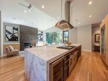 1020 Hermosa House