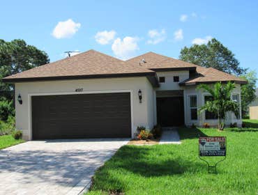 Lee Model Home