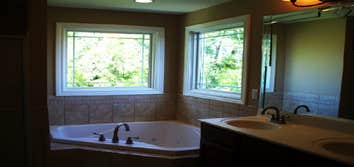 Bathrooms by Lakeside Custom Builders