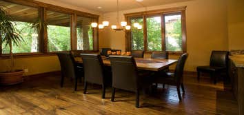 2 Creek Lane, Mammoth Lakes