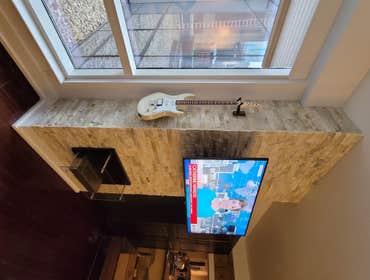 Livingroom Area Remodeling. - Manhattan. Wall tiles Installation