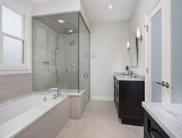 3635 Seeley New Construction - 3635 N Seeley
Located on a quiet one-way, tree lined street in Roscoe Village. This new construction 5 bedroom, 4.5 ba