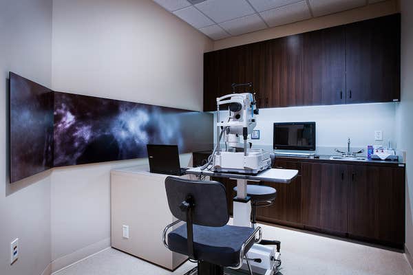 RMI-LA | commercial RMI-LA | retina macula institute - LA | date: 2011-2012 | location: downtown los angeles | city: los angeles, ca | category: built 