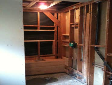 Bathroom Remodel With Floor Plan Changes Bathroom remodeling project in Los Angeles:
- New bathroom design, planning, and permitting process.
- Compl