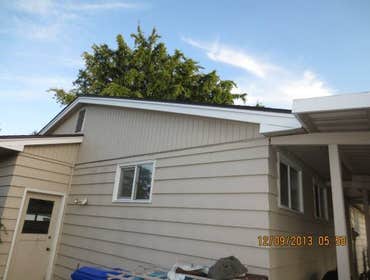 House (trims)