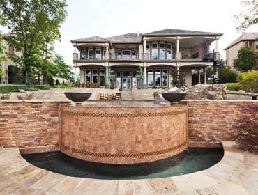 Rear Elevatioin and Pool