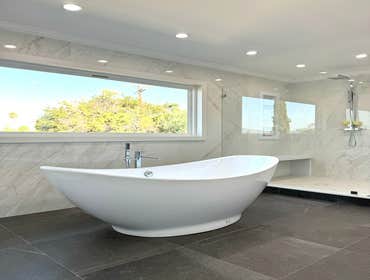 Master Bathroom Remodeling Now this is a dreamy master bathroom ? Another successful project completed, blending elegance and tranquility.