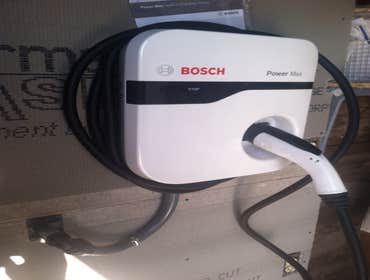 40amp Bosch Vehicle Charger