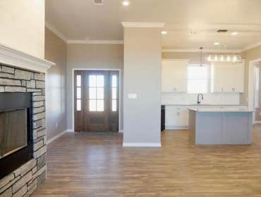 3000 Farmhouse