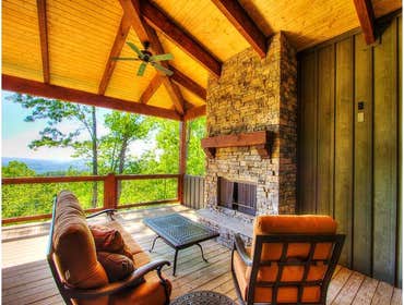 Yadkin Point, Cottage 14
