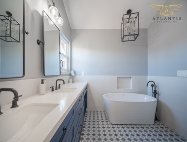 Master Bathroom Remodel This bathroom was an old bathroom with great potential.
The homeowner needed more privacy, an additional sink, and a free-stand