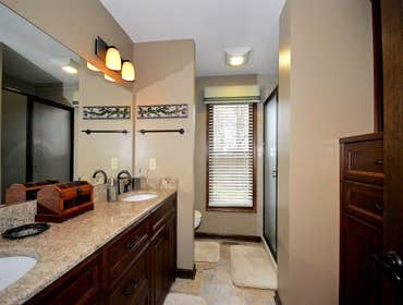 Craftsman Bathroom