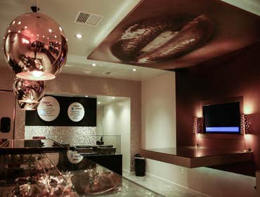 PLA | commercial PLA | plaisir bakery | date: 2009-2010 | location: 8613 Santa Monica Boulevard | city: west hollywood, ca | category: built | mode: co