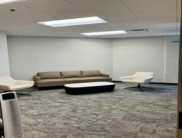 Edco Corporate Office Tenant Improvement (Gilbert, AZ) When Edco came to us, the space was raw industrial flex: open volume, exposed structure, and non