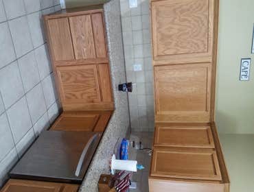 Before/Oak stained cabinets