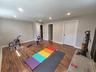 Fishinger Rd, UPPER ARLINGTON Basement Finish Full basement finish including full bath, craft/utility room, and main living area.